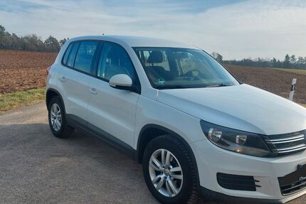 VW Tiguan 138.500 km 8.000 € Enkenbach-Alsenborn 67677