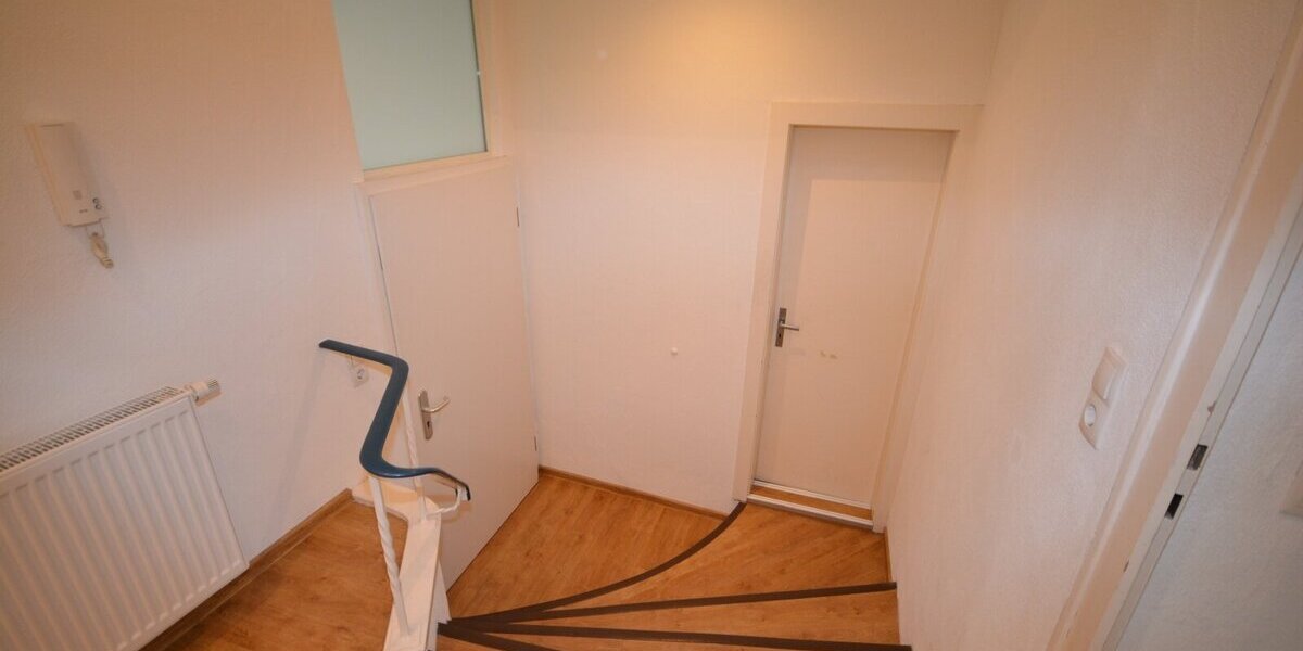 Eine wunderschoene Altbauwohnung in zentraler Stadtlage. - Erdgeschoßwohnung Neustadt Kernstadt | Angebot:20827926