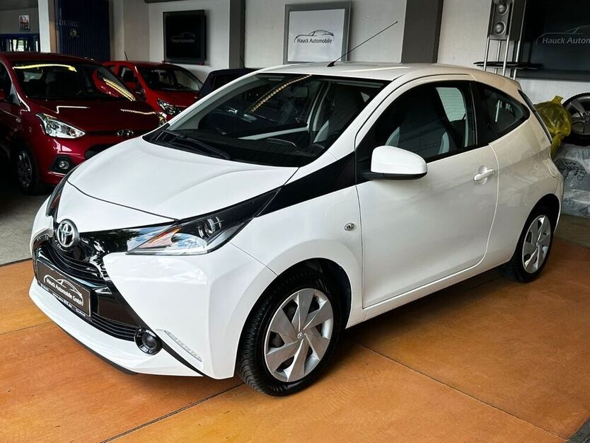 Aygo (X)