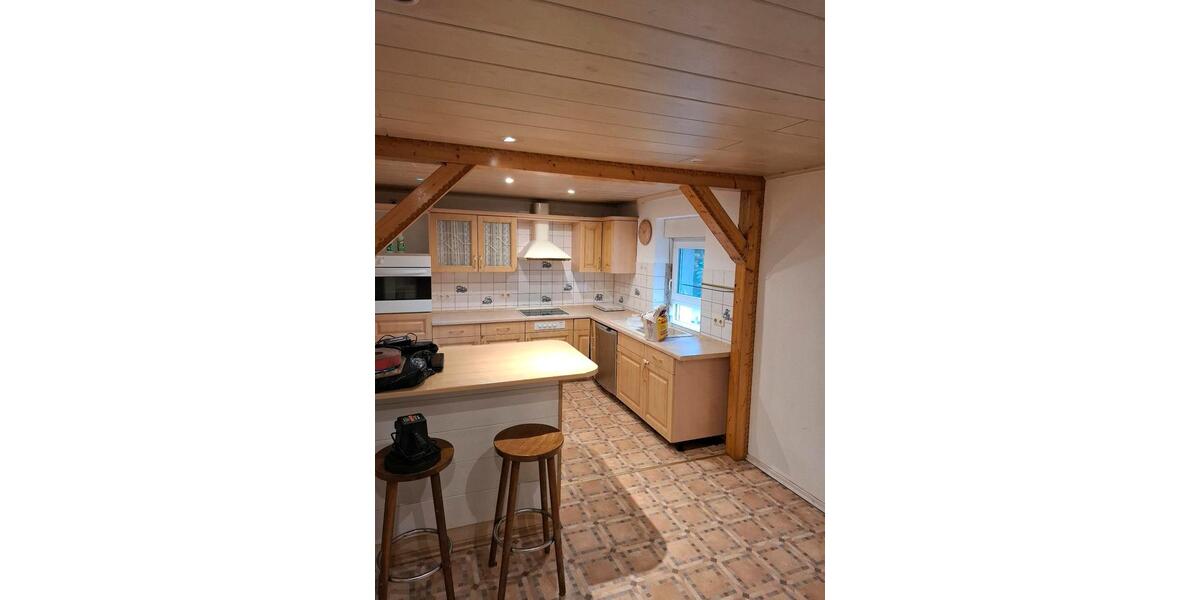 Einfamilienhaus Schönenberg-Kübelberg Kübelberg - 7 Zimmer, 200 m&sup2;, 220.000&euro; | Angebot:26088698