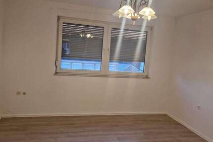 Wohnung zum Mieten in Pirmasens 285 € 40 m² 1 zimmer