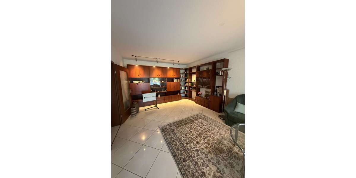 Etagenwohnung Kaiserslautern Lämmchesberg - 3 Zimmer, 92 m&sup2;, 275.000&euro; | Angebot:26906393
