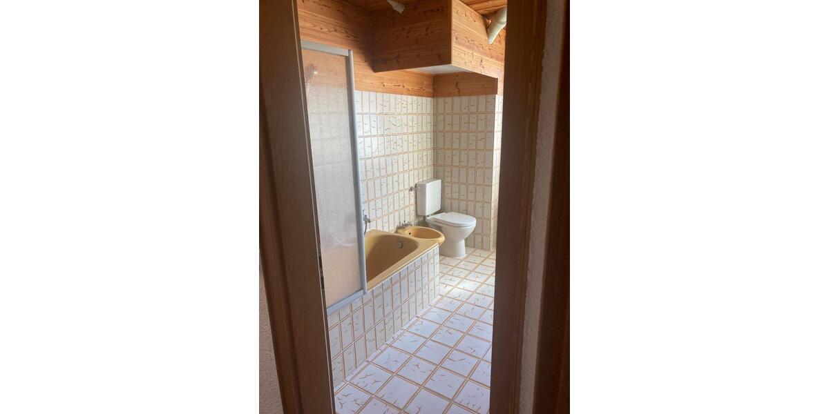 Hochparterre Landstuhl - 2 Zimmer, 72 m&sup2;, 700&euro; | Angebot:26448920