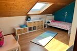 Dachgeschoßwohnung Weilerbach - 5 Zimmer, 95 m&sup2;, 900&euro; | Angebot:26603495