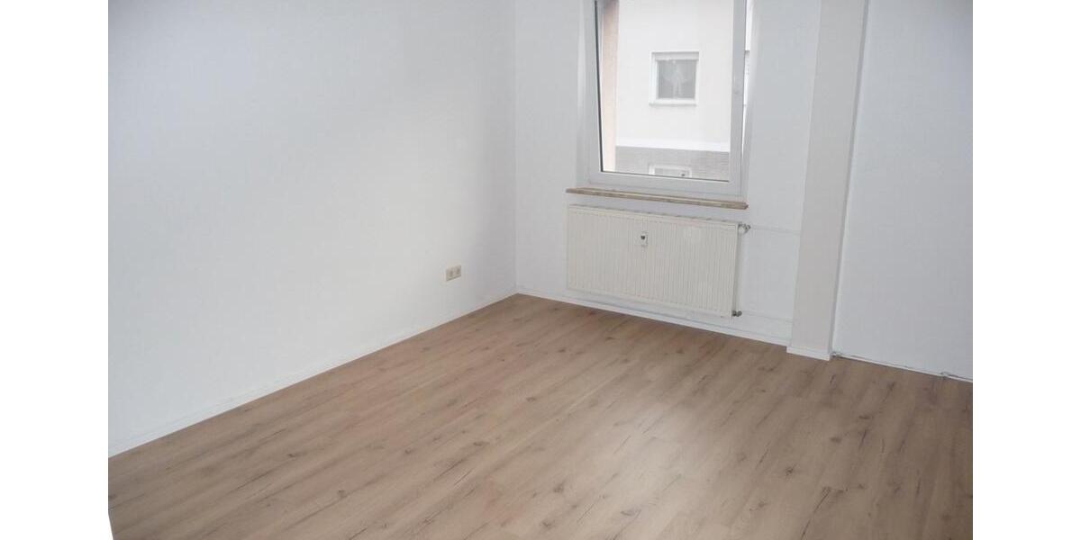 Etagenwohnung Kaiserslautern Betzenberg - 3 Zimmer, 61 m&sup2;, 650&euro; | Angebot:26659477