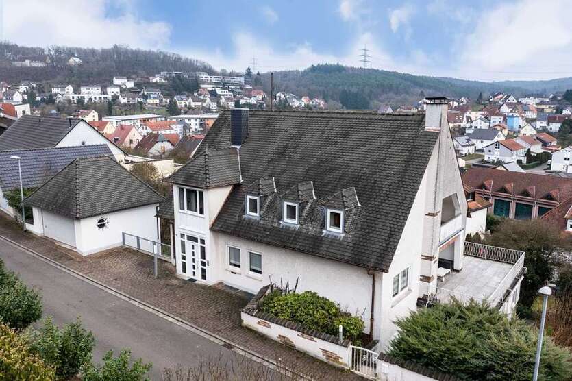 Haus zum Kaufen in Otterberg 450.000 € 325 m²