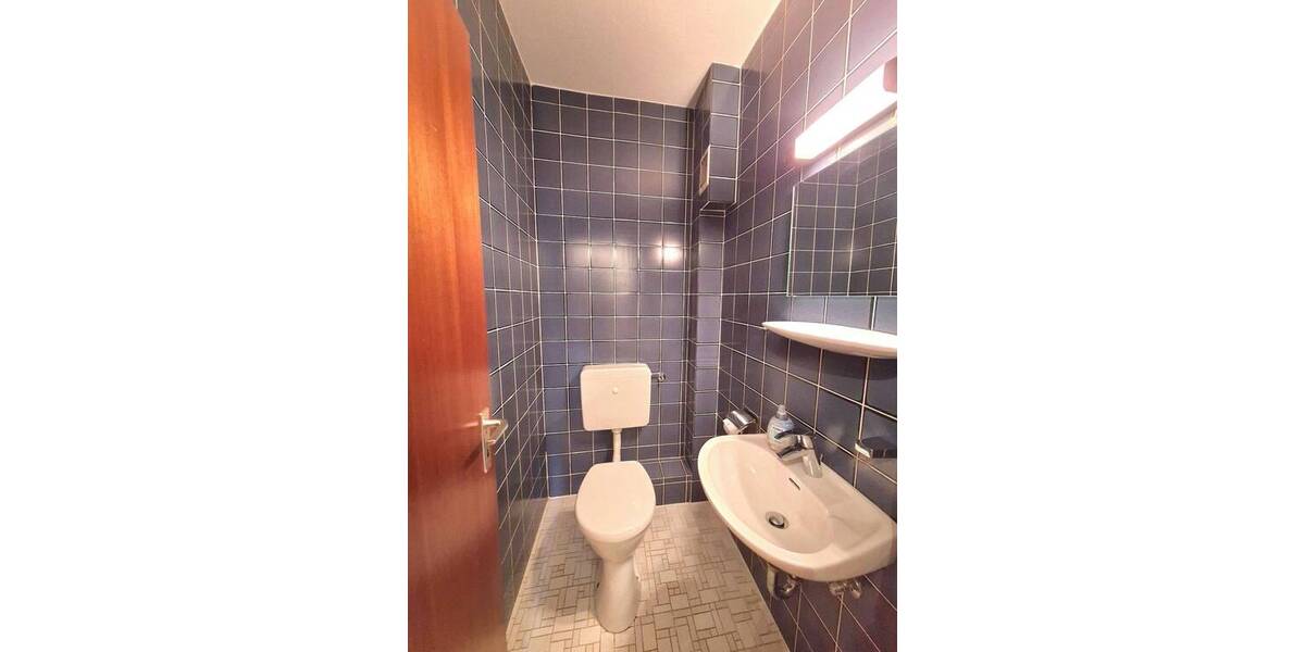 KL-Uniwohngebiet - Schöne 3-Zimmer-Wohnung mit Loggia und EBK 3 zimmer