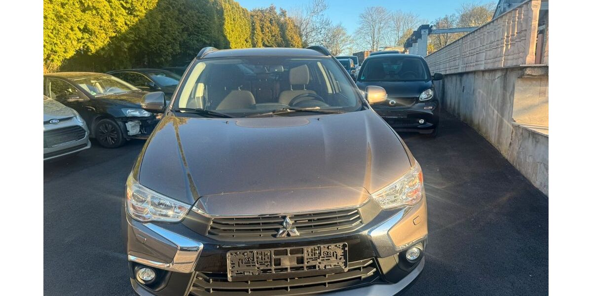 Mitsubishi ASX 166.275 km 9.400 &euro; Dreisen 67816