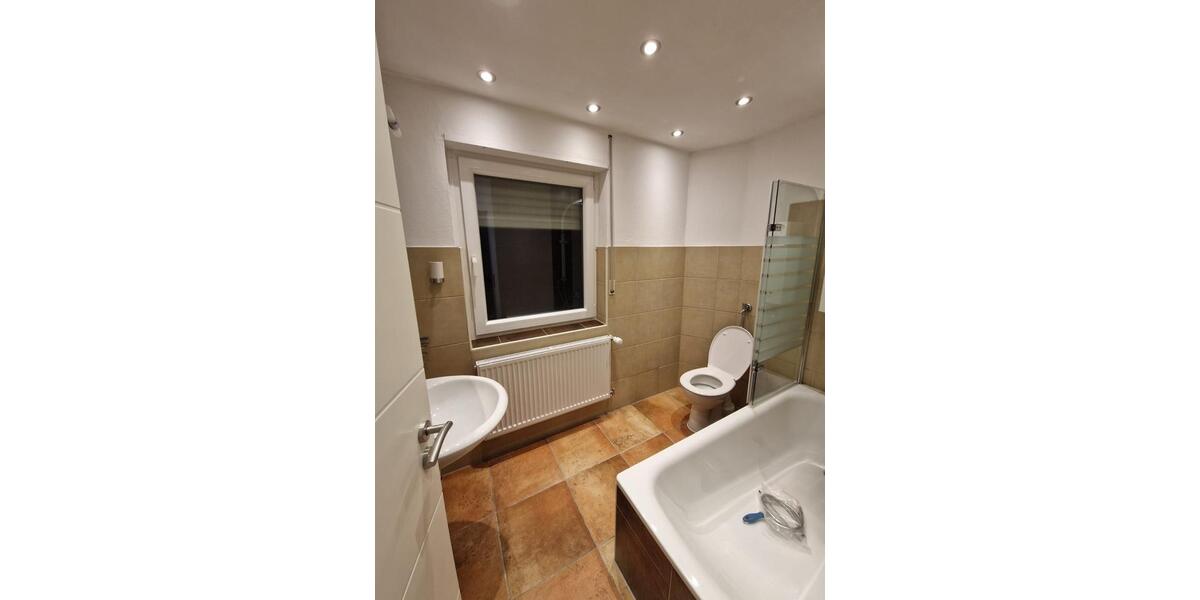 Reihenhaus Kaiserslautern Betzenberg - 4 Zimmer, 125 m&sup2;, 1.500&euro; | Angebot:25921690