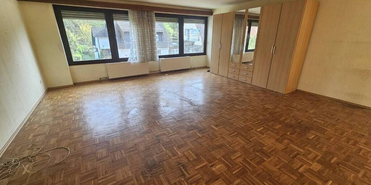 Mehrfamilienhaus, Wohnhaus Kaiserslautern Innenstadt - 5 Zimmer, 210 m&sup2;, 243.000&euro; | Angebot:26161159
