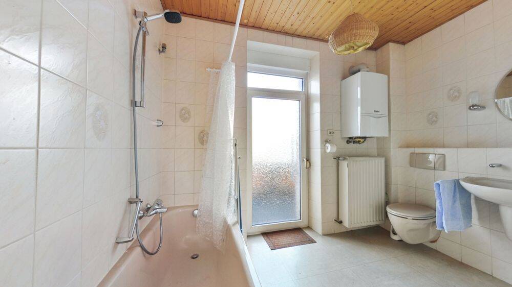 Mehrfamilienhaus, Wohnhaus Kaiserslautern Innenstadt - 7 Zimmer, 117 m&sup2;, 199.000&euro; | Angebot:26834223