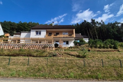 Ein-Zwei-Familien unter einem Dach – liebevoll renoviertes, freistehendes Zuhause mit Charakter - Haus Linden Landkreis Kaiserslautern | Angebot:21577941