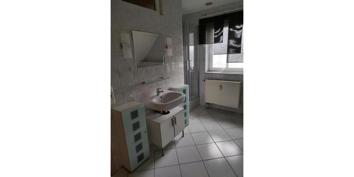 Dachgeschoßwohnung Krickenbach - 4 Zimmer, 108 m&sup2;, 1.200&euro; | Angebot:26185166