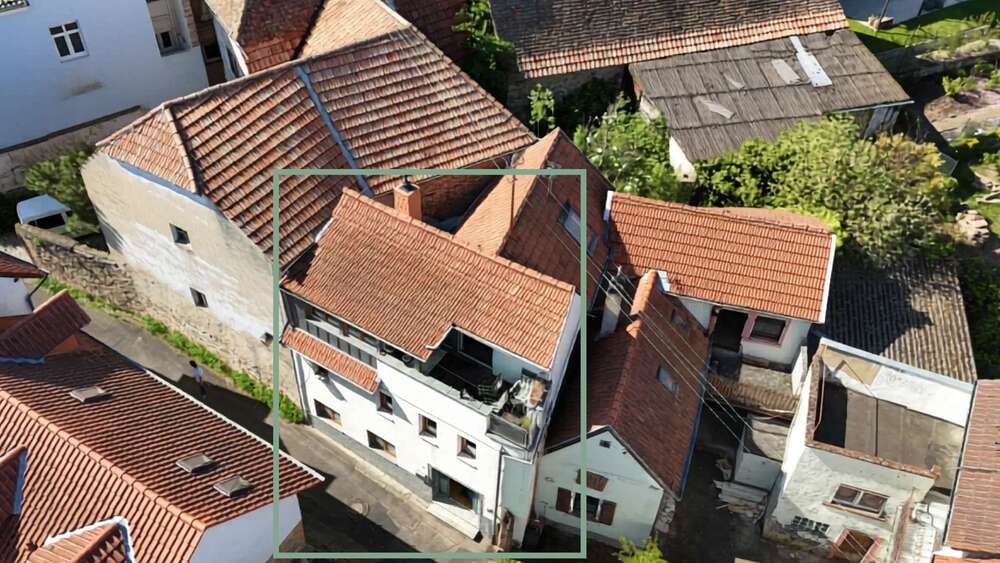 Einfamilienhaus Neustadt Diedesfeld - 5 Zimmer, 105 m&sup2;, 170.000&euro; | Angebot:27040102