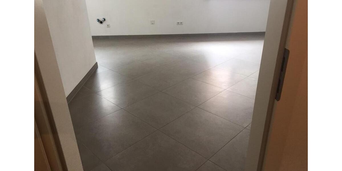 Etagenwohnung Kaiserslautern Bahnheim - 3 Zimmer, 88 m&sup2;, 820&euro; | Angebot:25958950