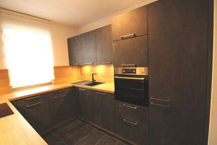 Wohnung Kaiserslautern Innenstadt - 2 Zimmer, 70 m&sup2;, 945&euro; | Angebot:24877334