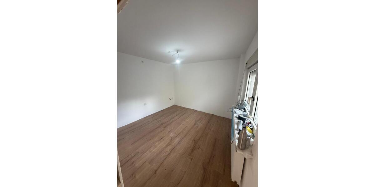 Mehrfamilienhaus, Wohnhaus Bad Dürkheim - 7 Zimmer, 170 m&sup2;, 350.000&euro; | Angebot:26610758