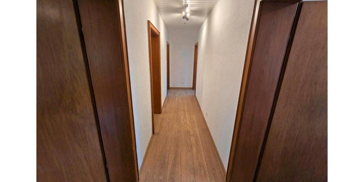 Etagenwohnung Landstuhl - 4 Zimmer, 84 m&sup2;, 800&euro; | Angebot:26669828
