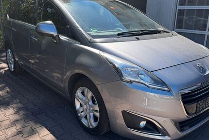 Peugeot 5008 109.212 km 6.700 &euro; Kaiserslautern 67659