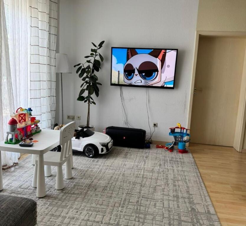 2 Zimmer Wohnung mit Stellplatz in Kaiserslautern zimmer
