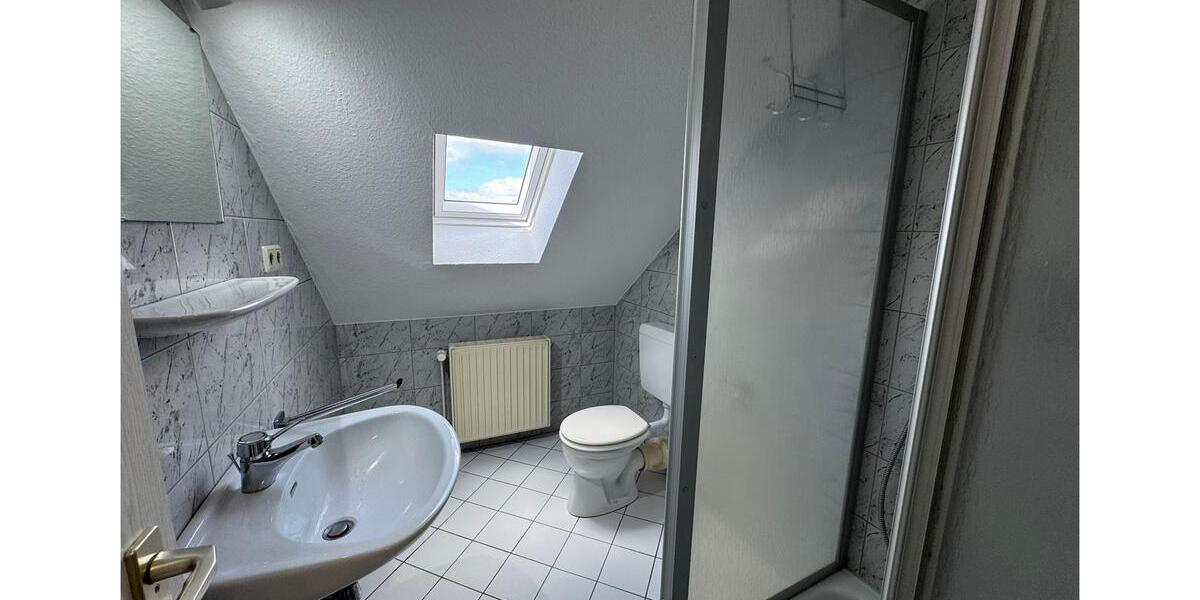 Dachgeschoßwohnung Weilerbach - 3 Zimmer, 115 m&sup2;, 1.200&euro; | Angebot:26067611