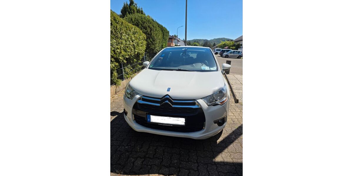 DS Automobiles DS4 157.752 km 6.500 &euro; Rodalben 66976