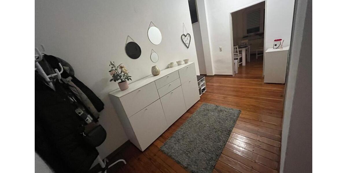 Etagenwohnung Gries - 3 Zimmer, 80 m&sup2;, 550&euro; | Angebot:26168832