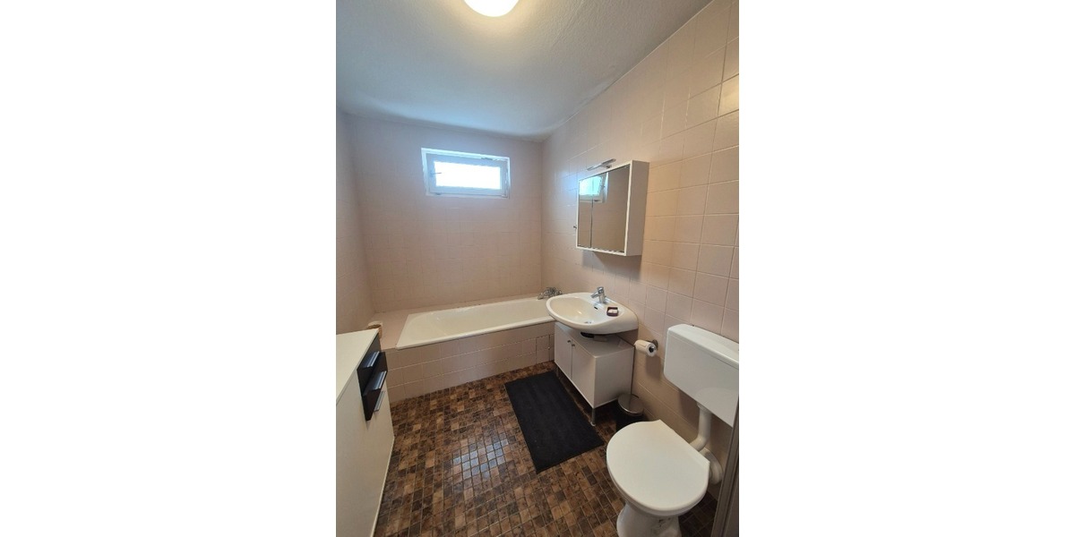 Sweet Home – Charmantes Reihenendhaus mit Garage & Stellplatz in beliebter Wohnlage von Morlautern 5.5 zimmer