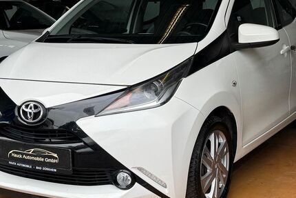 Toyota Aygo (X) 97.097 km 7.690 &euro; Bad Dürkheim 67098
