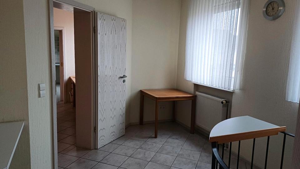 Gewerbeobjekt Steinwenden - 1.600&euro; | Angebot:24733743