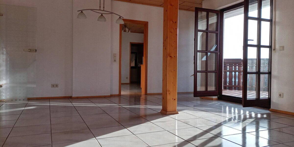 Etagenwohnung Ramstein-Miesenbach Miesenbach - 3 Zimmer, 118 m&sup2;, 270.000&euro; | Angebot:26595215