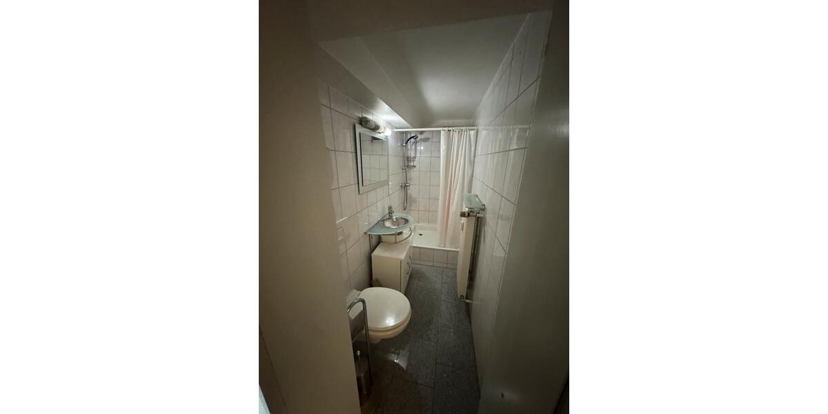 Etagenwohnung Kaiserslautern Bahnheim - 1.5 Zimmer, 38 m&sup2;, 575&euro; | Angebot:25281897