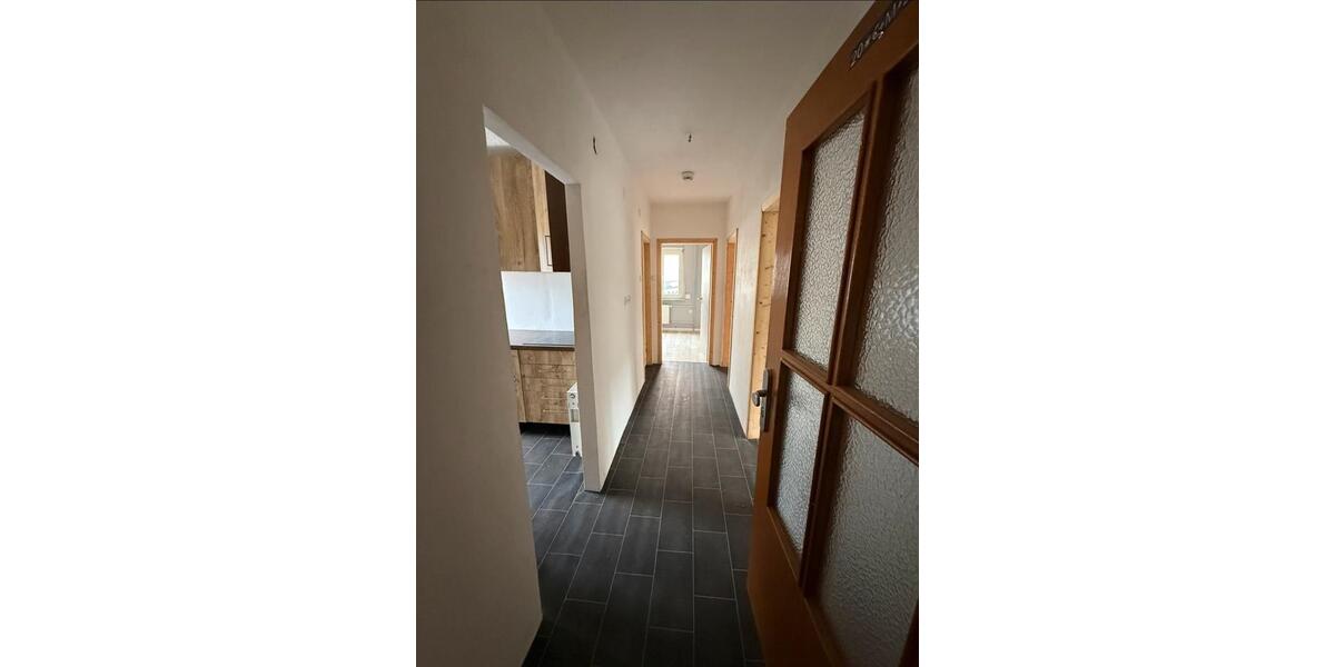 Erdgeschoßwohnung Kaiserslautern Betzenberg - 3 Zimmer, 17 m&sup2;, 380&euro; | Angebot:25812716