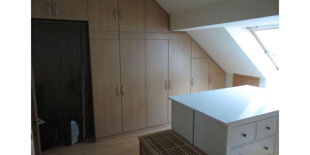 Etagenwohnung Kaiserslautern Bahnheim - 3 Zimmer, 155 m&sup2;, 1.100&euro; | Angebot:26441201