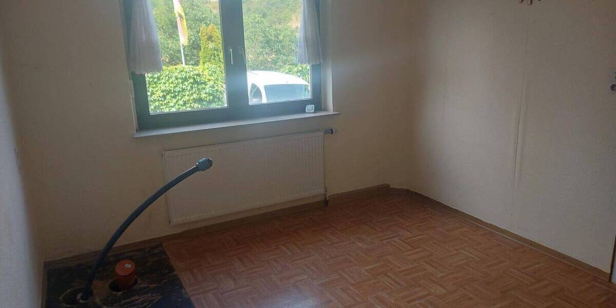 Reihenmittelhaus Callbach - 4 Zimmer, 100 m&sup2;, 69.900&euro; | Angebot:25683705