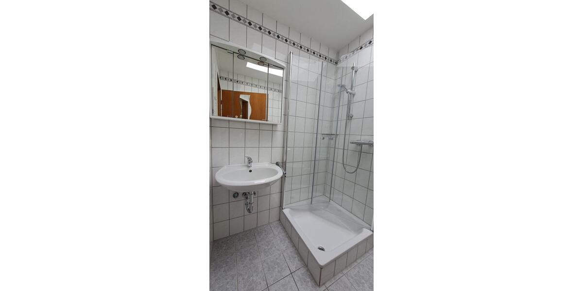 Erdgeschoßwohnung Rockenhausen - 1 Zimmer, 24 m&sup2;, 260&euro; | Angebot:26265781