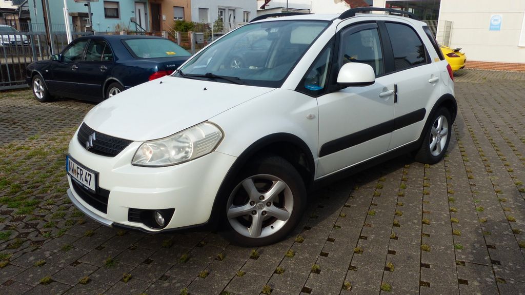 Suzuki SX4 174.000 km 3.800 € Neustadt 67433