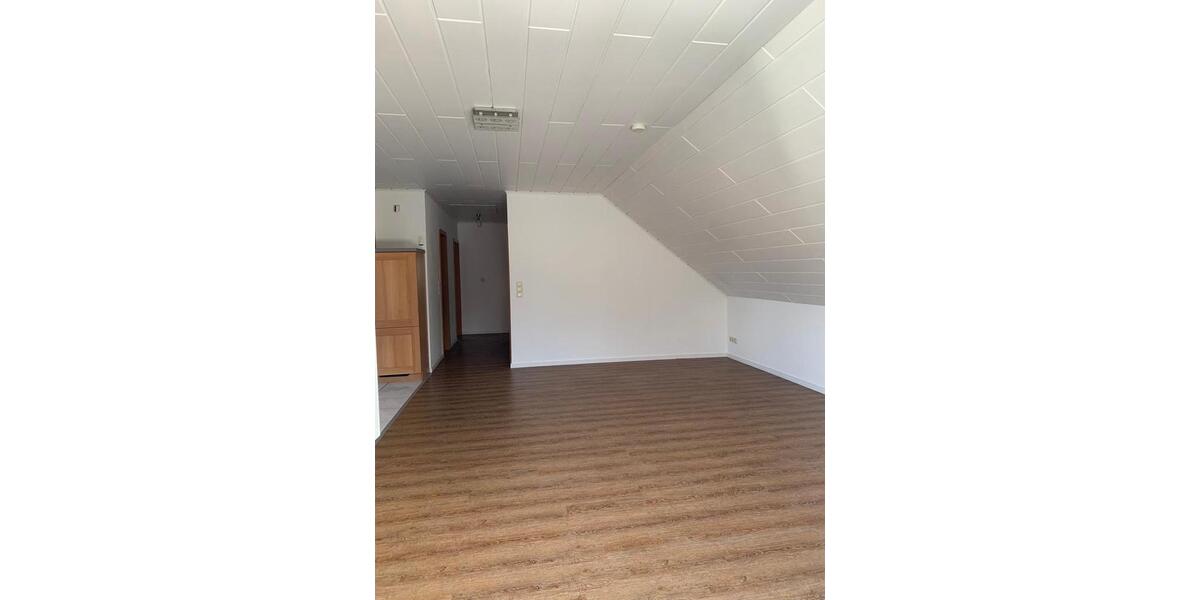 US Military Friendly – 4-Room Apartment near Ramstein 4 zimmer