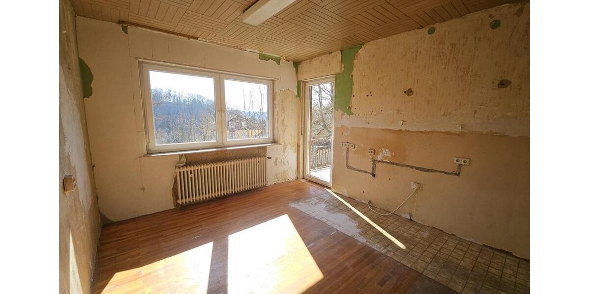 Einfamilienhaus Otterberg - 7 Zimmer, 250 m&sup2;, 259.000&euro; | Angebot:25891606