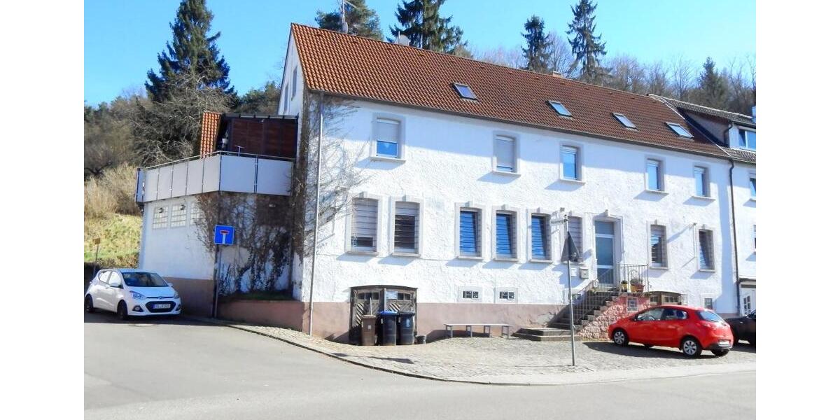 Etagenwohnung Kaiserslautern Engelshof - 4 Zimmer, 130 m&sup2;, 780&euro; | Angebot:26619924