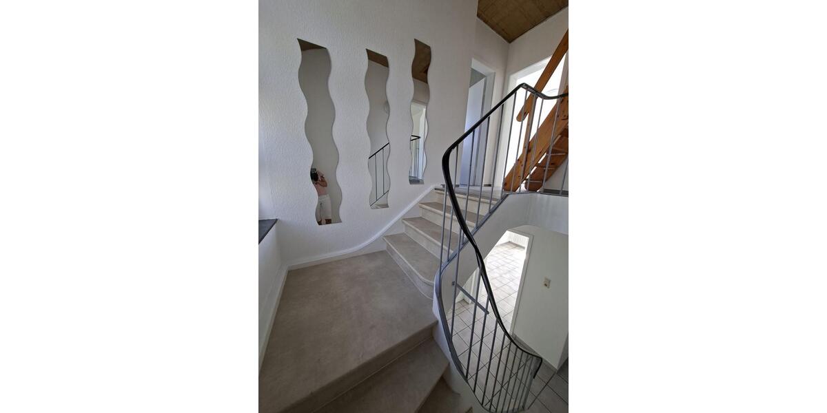 Einfamilienhaus Kaiserslautern Bahnheim - 5 Zimmer, 120 m&sup2;, 1.650&euro; | Angebot:27693373