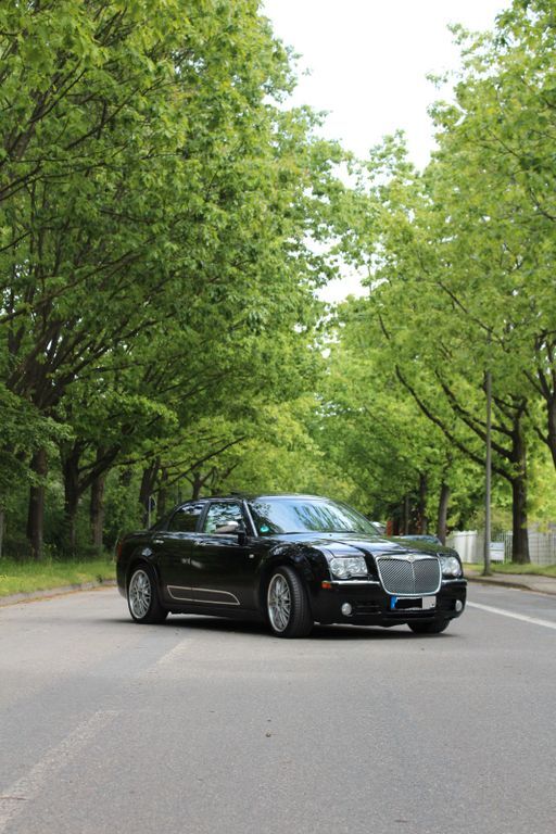300C