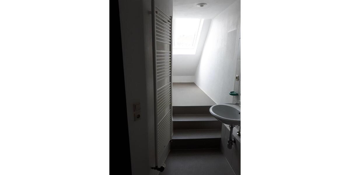 Etagenwohnung Kaiserslautern Bahnheim - 4 Zimmer, 84 m&sup2;, 850&euro; | Angebot:26489719