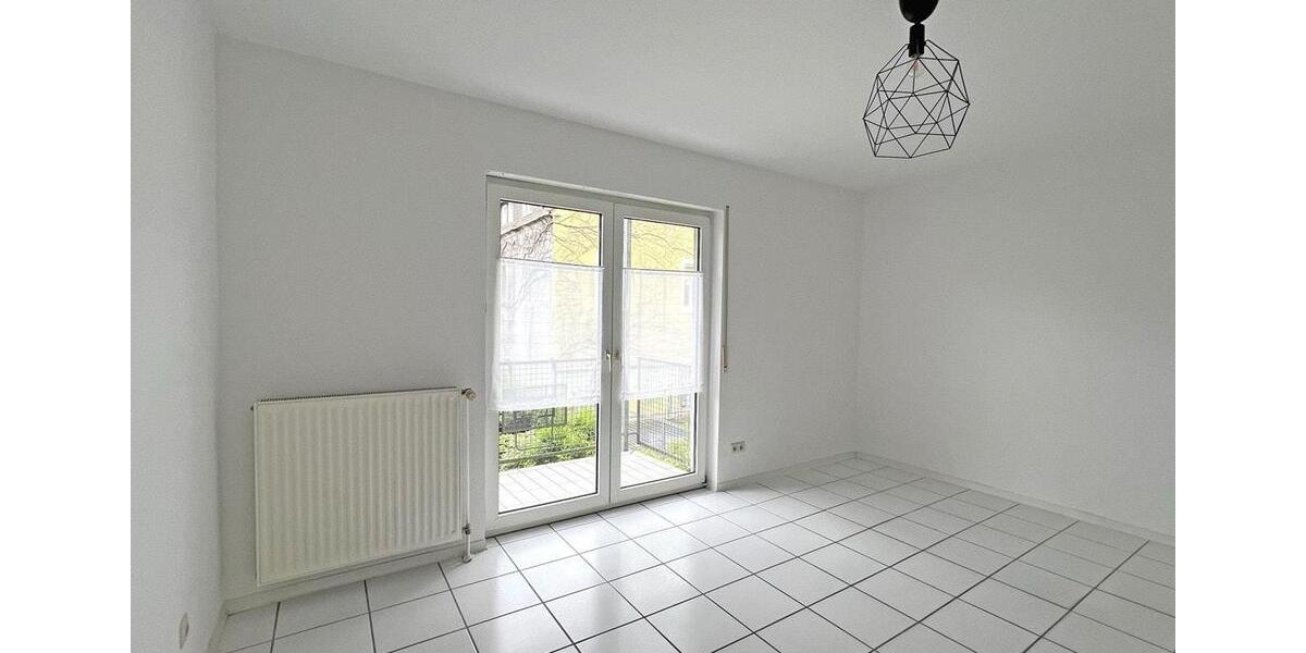 Etagenwohnung Kaiserslautern - 1 Zimmer, 24 m&sup2;, 435&euro; | Angebot:26631517