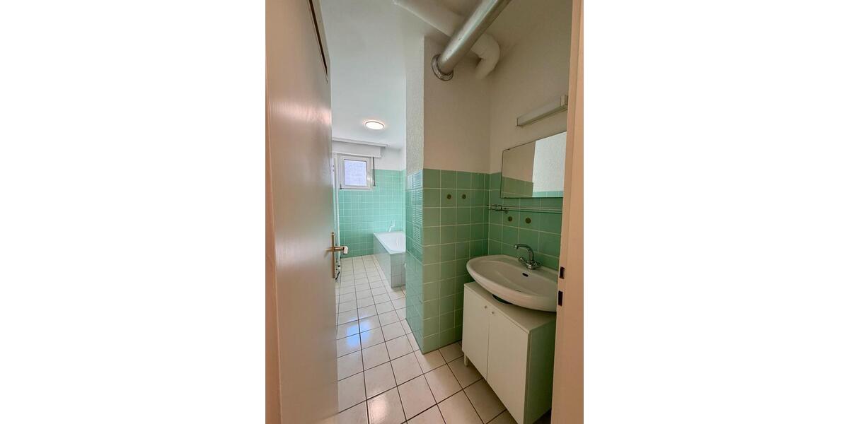 Erdgeschoßwohnung Kaiserslautern Betzenberg - 3 Zimmer, 75 m&sup2;, 180.000&euro; | Angebot:26335853