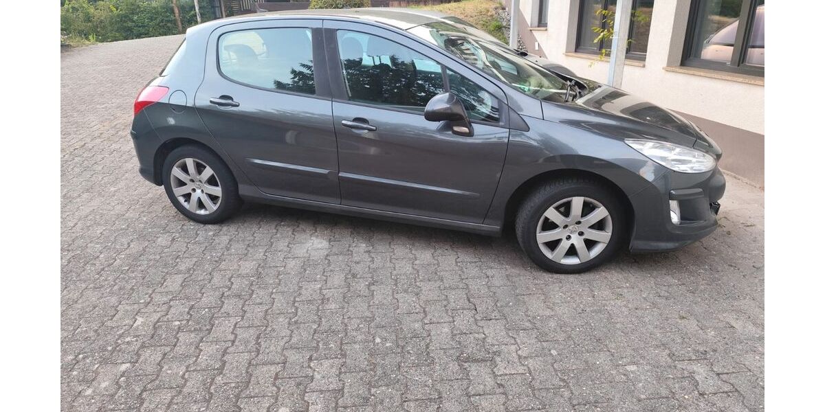Peugeot 308 180.500 km 1.350 &euro; Trippstadt 67705