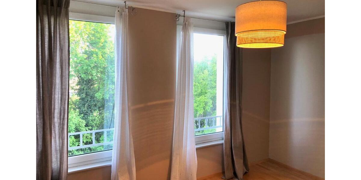 Reihenhaus Kaiserslautern - 6 Zimmer, 180 m&sup2;, 1.785&euro; | Angebot:26412163