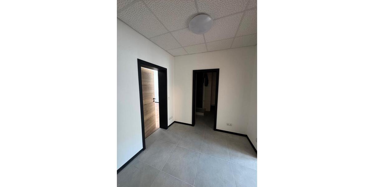 Etagenwohnung Kaiserslautern - 4 Zimmer, 65 m&sup2;, 920&euro; | Angebot:26269185