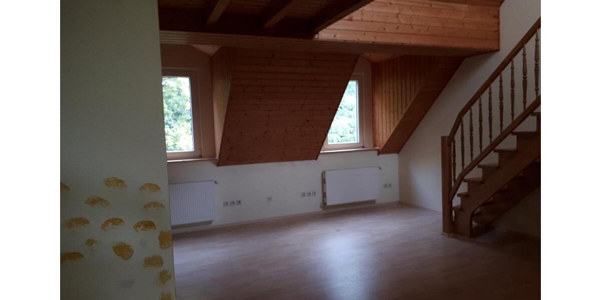 Etagenwohnung Kaiserslautern Bahnheim - 4 Zimmer, 84 m&sup2;, 850&euro; | Angebot:26489719