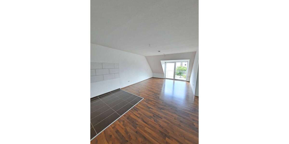Etagenwohnung Kaiserslautern Betzenberg - 3 Zimmer, 76 m&sup2;, 551&euro; | Angebot:27667746